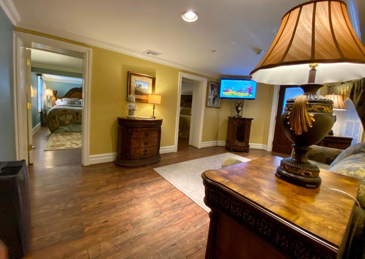Atlantis Inn Hotel (Adults Only) Ocean City Buitenkant foto