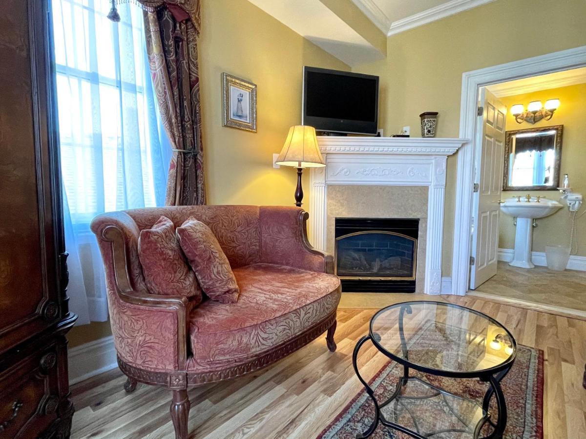 Atlantis Inn Hotel (Adults Only) Ocean City Buitenkant foto